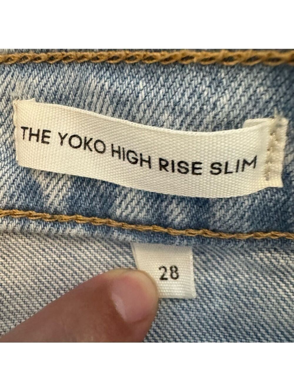 Aritzia Denim Forum The yoko high rise slim ripped jeans SZ 28 - Picture 6 of 13